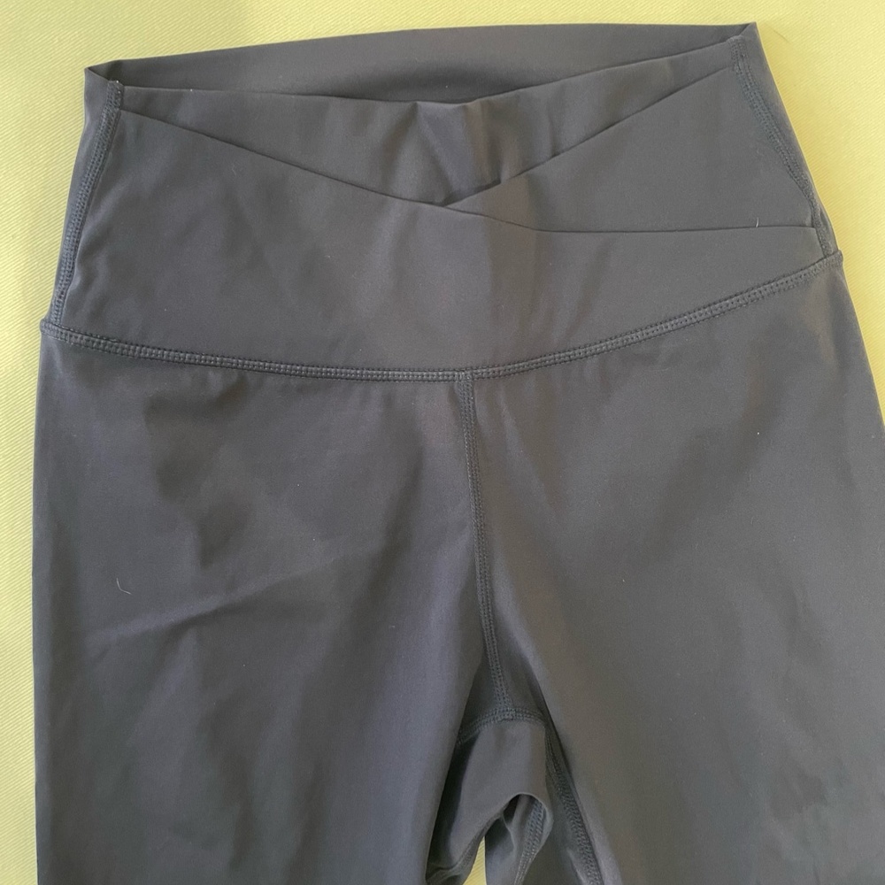 P'tula Emily Tenacious Legging: 23" - Navy - Medium